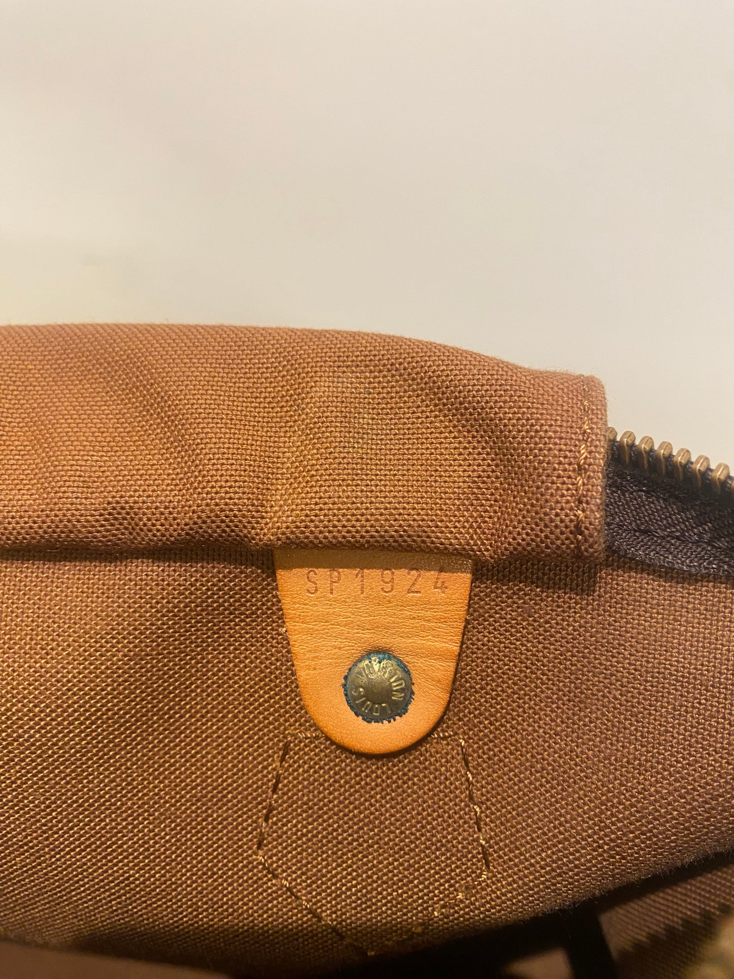 Louis Vuitton Speedy 30