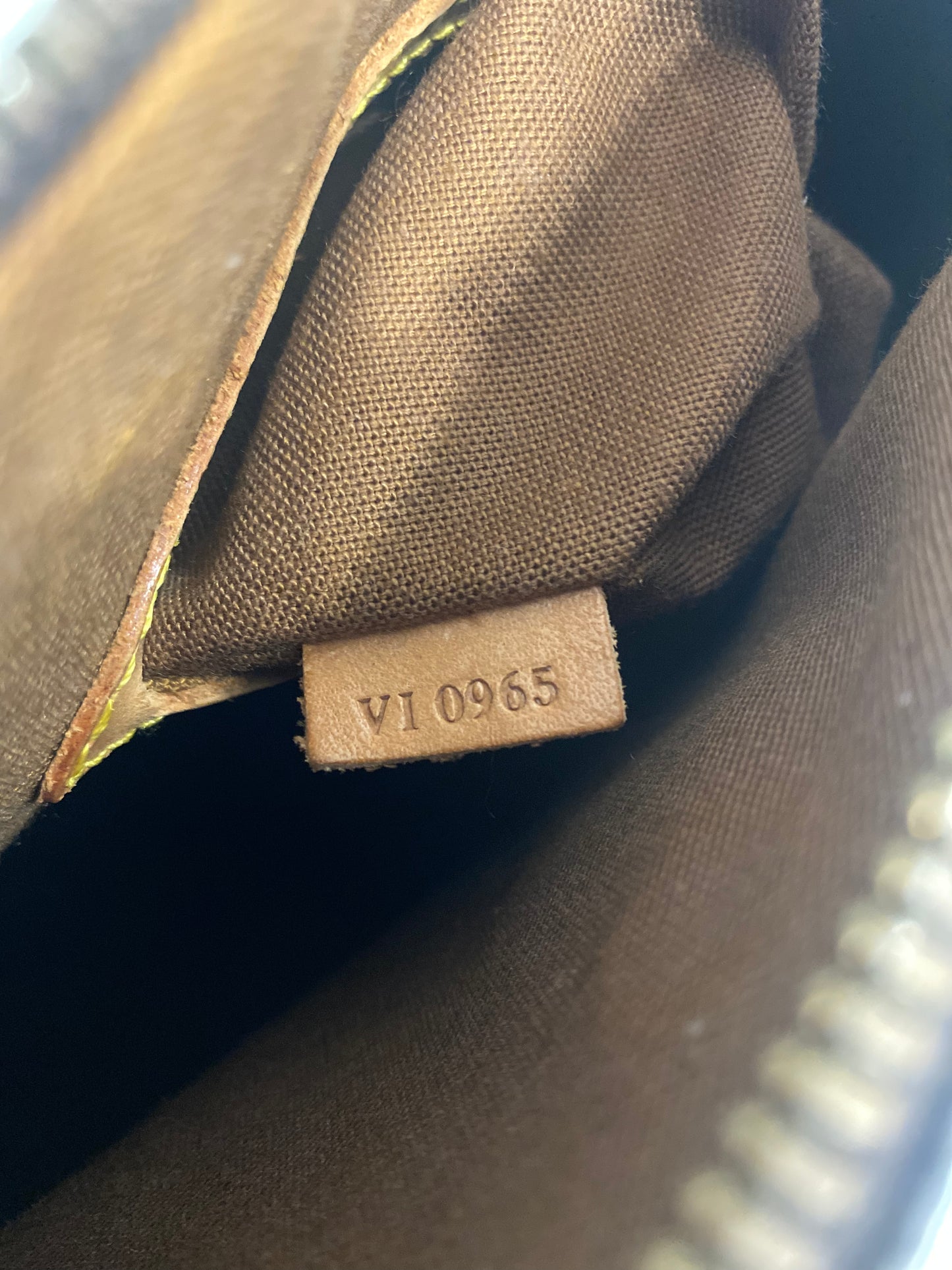 Louis Vuitton Alma PM