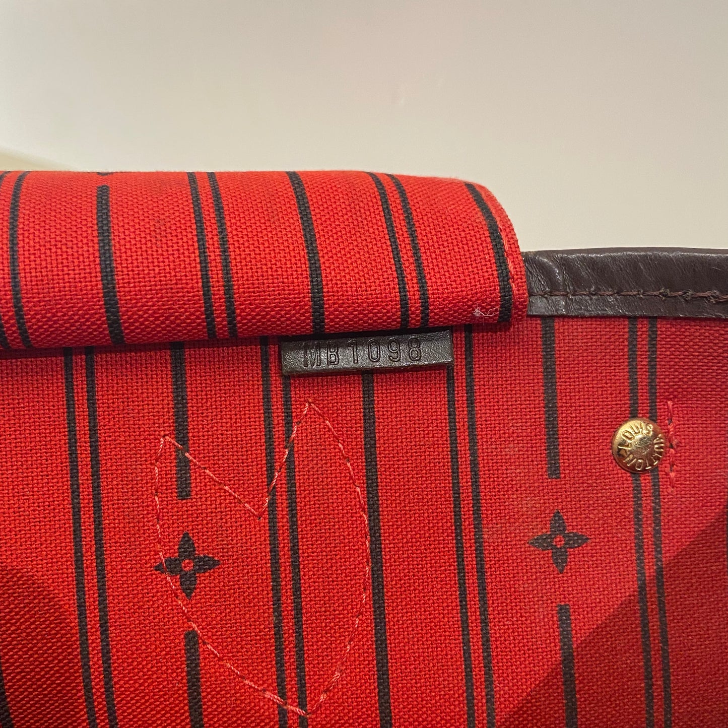 Louis Vuitton Neverfull Damier Ebene PM